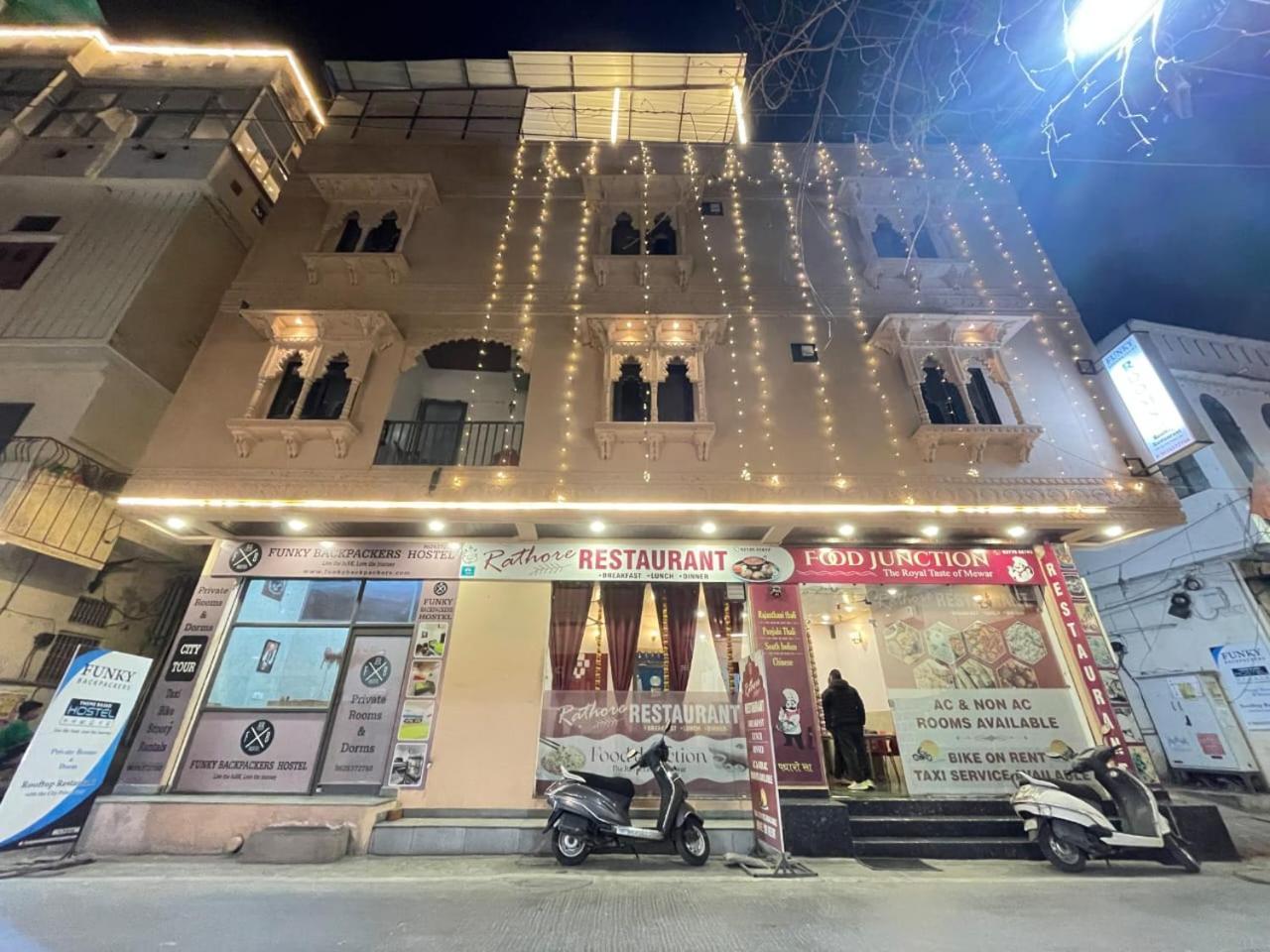 Funky Backpackers Hotell Udaipur Eksteriør bilde